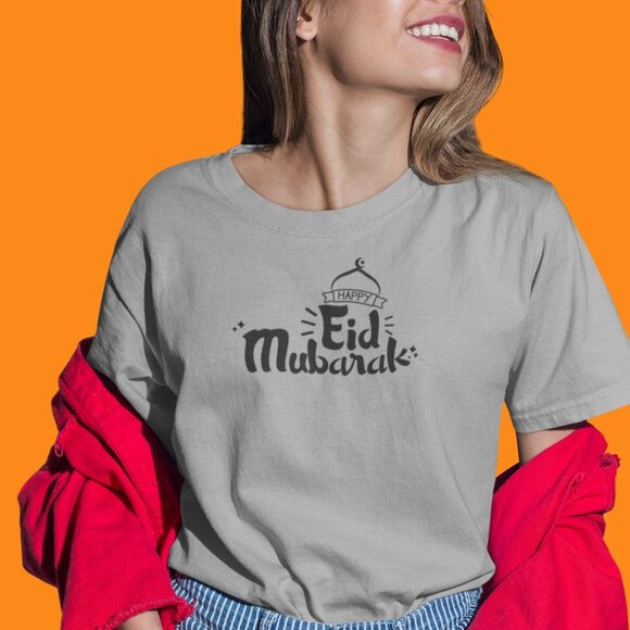 Eid Mubarak Creative Lettering and Typography T-Shirt | Ramadan Kareem T-shirt - Picture 10 of 10